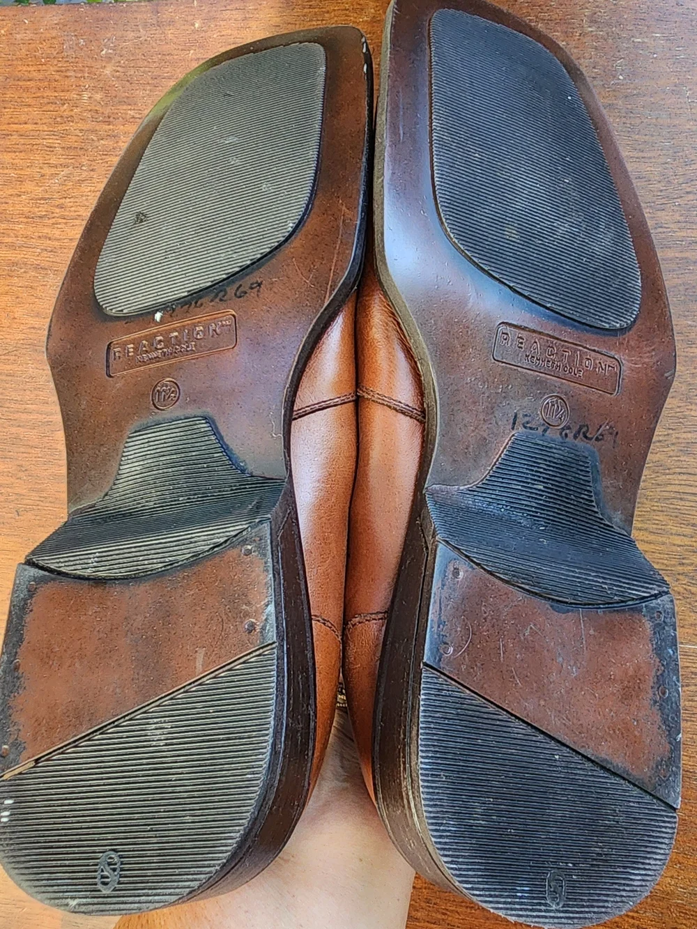 Kenneth Cole Reaction brand kenneth